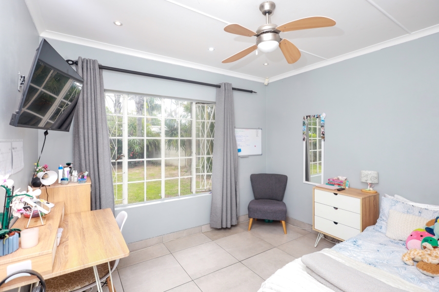 4 Bedroom Property for Sale in Gonubie Eastern Cape